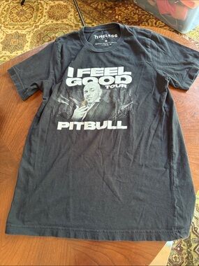 Pitbull 'I Feel Good Tour' Black Graphic Tee - Men